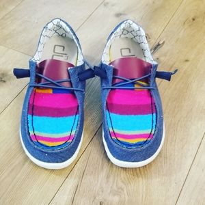 Size 9 women's Hey Dude shoes BNIB